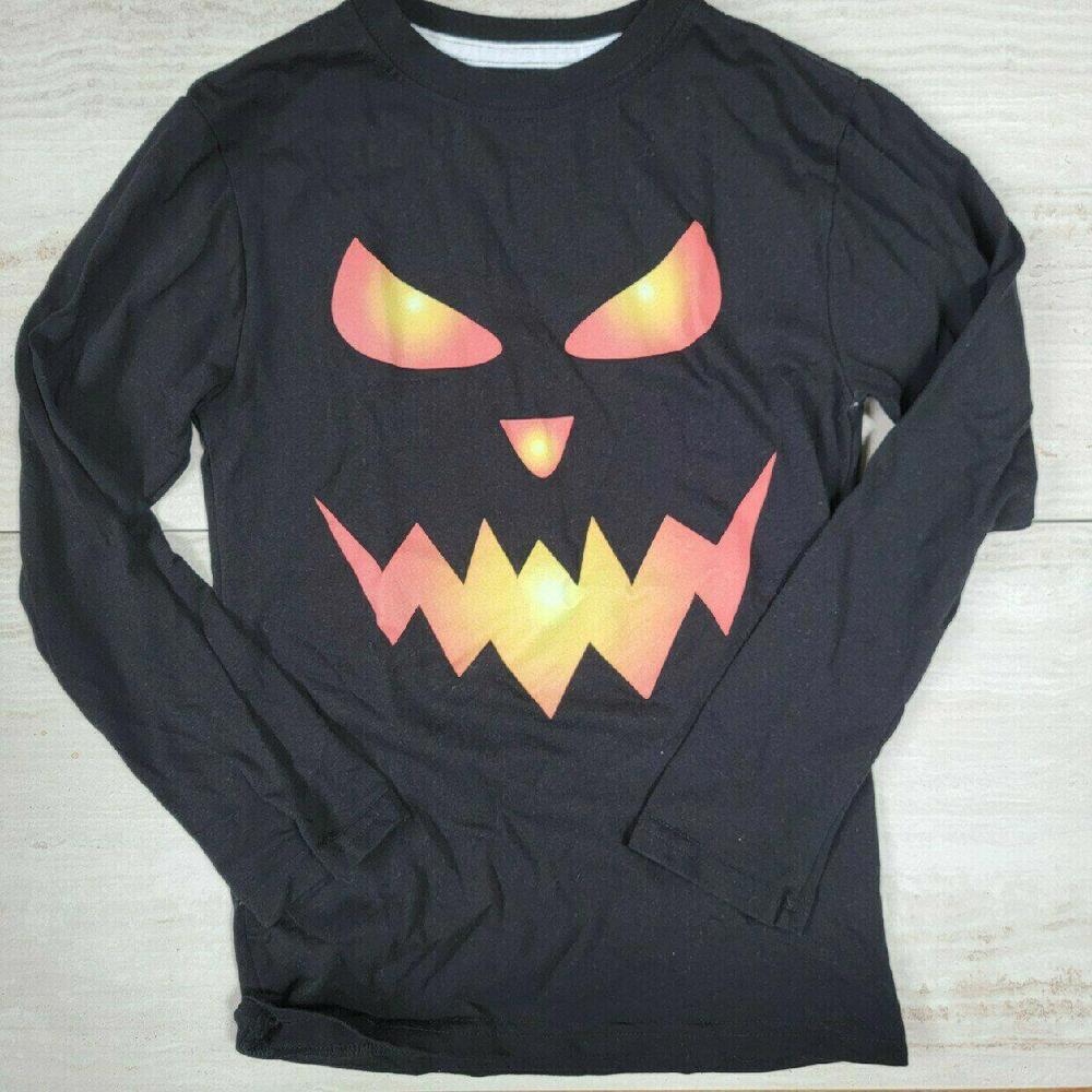 Spooky Halloween Graphic Long Sleeve T-Shirt